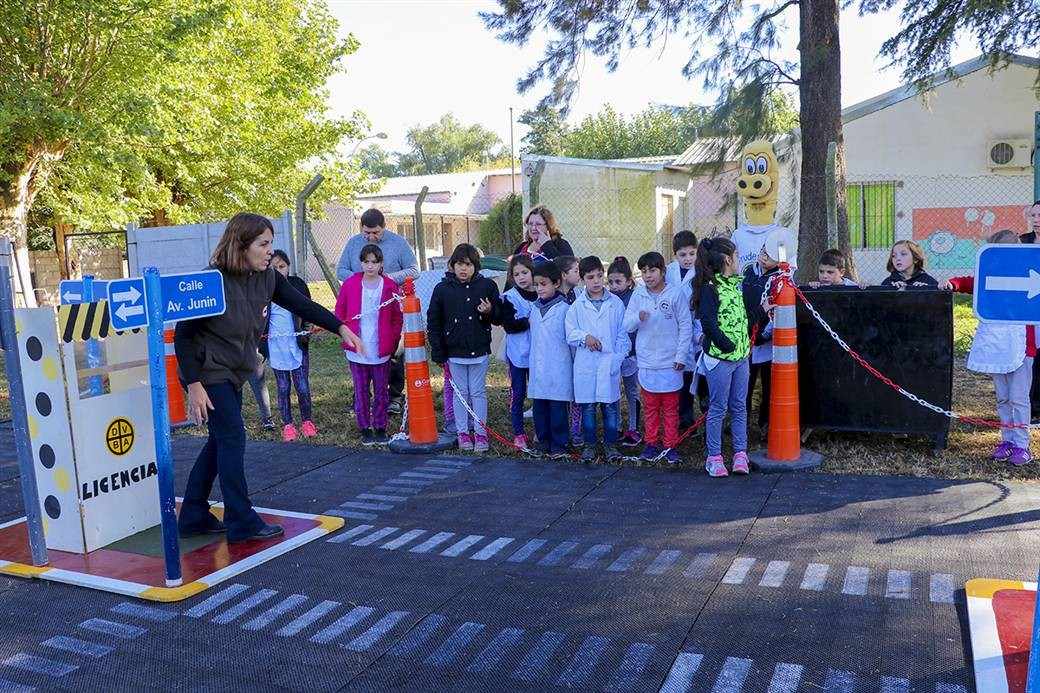 Proponen garantizar la enseñanza de la seguridad vial en escuelas bonaerenses