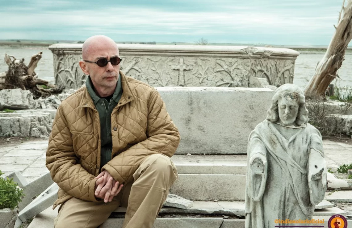 Foto Indio Solari Oficial