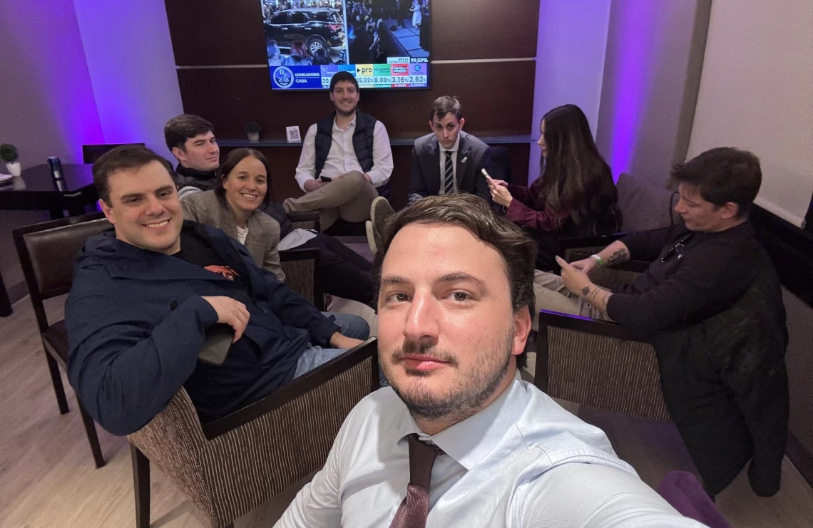 Libertarios bonaerenses buscan que los extranjeros paguen la universidad 