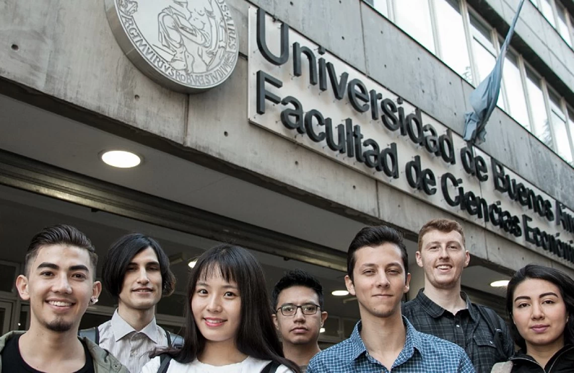Cuáles son las cifras oficiales sobre estudiantes extranjeros en la Universidad