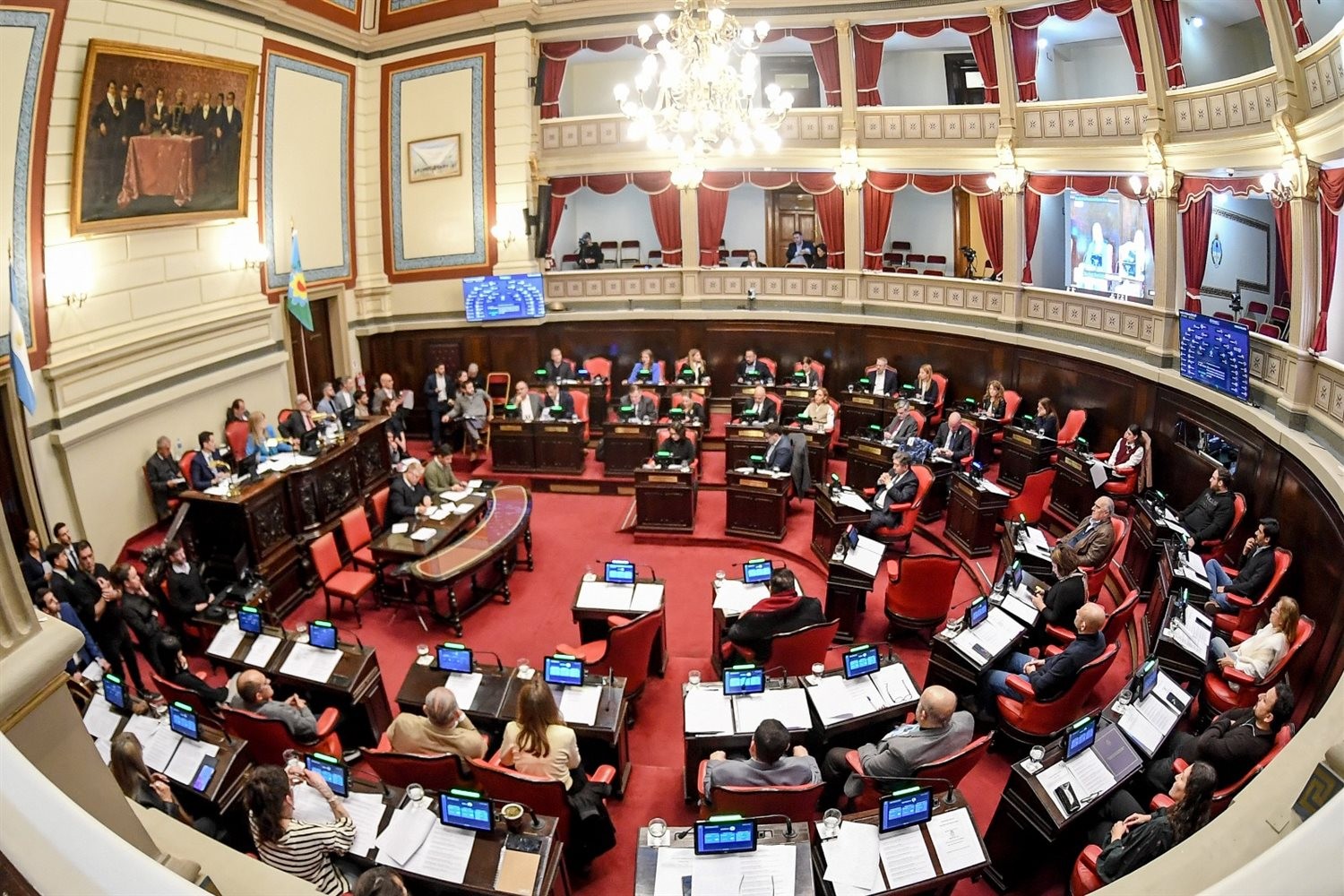 El Frente Renovador y el mileismo bonaerense piden cuentas sobre Educación