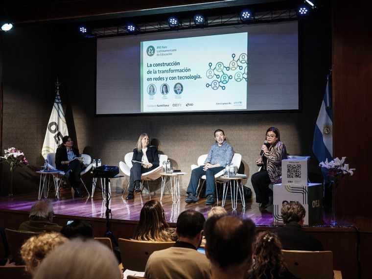 Construir liderazgo en la escuela, debate del XVII Foro Latinoamericano de Educación