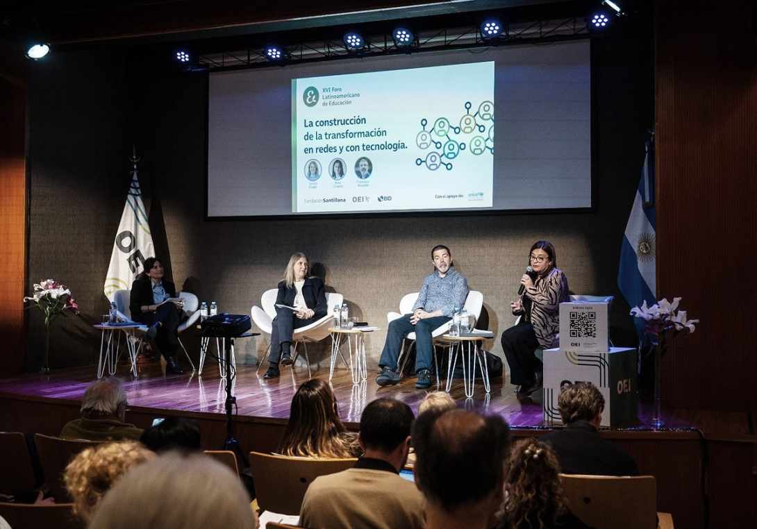 Construir liderazgo en la escuela, debate del XVII Foro Latinoamericano de Educación