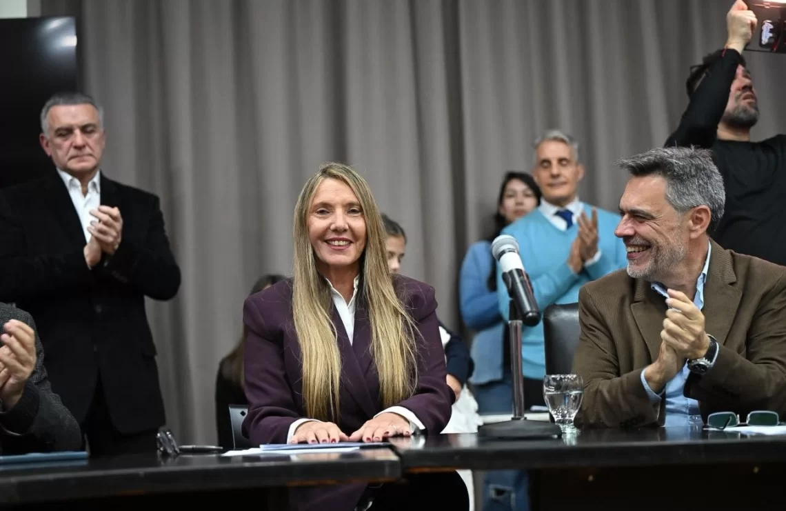 Negri llega al decanato desde la vicedecanatura. Foto: X @claunegri