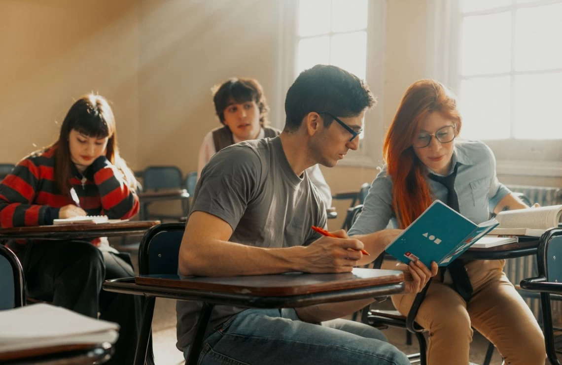 Orientación vocacional y el derecho a desear: elegir un futuro en condiciones desiguales