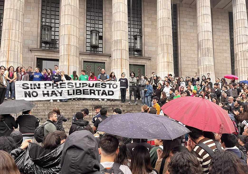 Financiamiento: La justicia habilitó la apelación pero dejó firme la obligación de cumplir